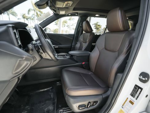 Used 2024 Lexus TX 350 FWD image 7