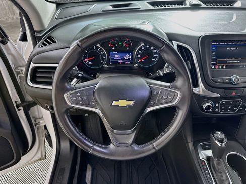 Used 2021 Chevrolet Equinox LT AWD/4WD image 15