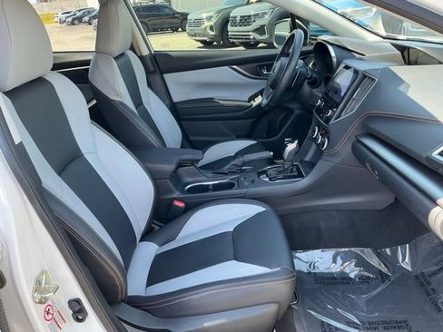 Used 2019 Subaru Crosstrek 2.0i Limited w/ Moonroof Package w/Navigation AWD/4WD image 18