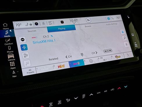 New 2026 Jeep Cherokee Overland image 20