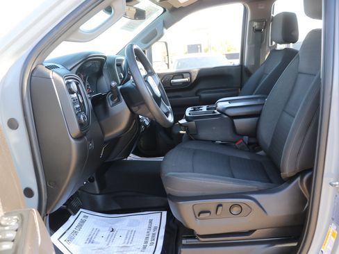 Used 2024 Chevrolet Silverado 2500 Custom w/ Custom Convenience Package AWD/4WD image 13