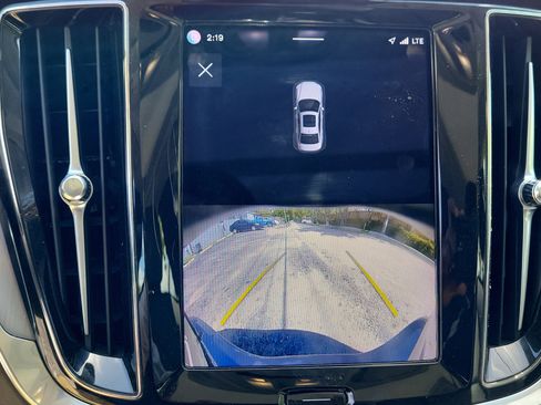 Used 2024 Volvo S60 B5 Core image 29