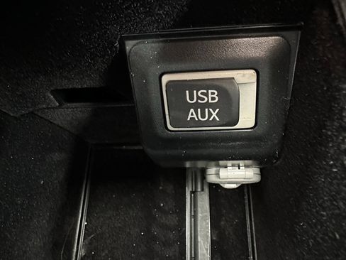 Used 2013 Lexus RX 350 AWD w/ Navigation Pkg image 39
