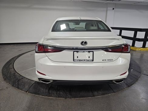 Used 2025 Lexus ES 350 w/ Premium Package image 7