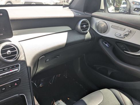 Certified 2022 Mercedes-Benz GLC 43 AMG 4MATIC image 4