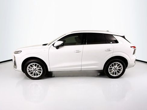 New 2026 Audi Q3 quattro 2.0T image 8