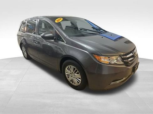 Used 2014 Honda Odyssey LX image 3