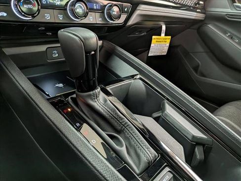 Used 2025 Honda Accord Sport image 17