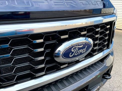 Used 2024 Ford F350 King Ranch image 25