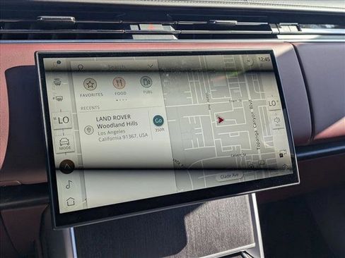 New 2025 Land Rover Range Rover SE image 14