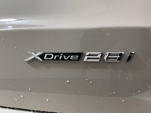 New 2026 BMW X1 xDrive28i w/ Convenience Package image 32