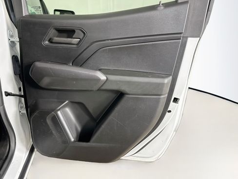Used 2024 Chevrolet Colorado Trail Boss w/ Technology Package AWD/4WD image 29