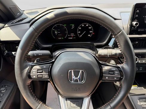Used 2025 Honda CR-V Sport Touring image 19