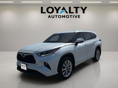 Used 2022 Toyota Highlander Limited