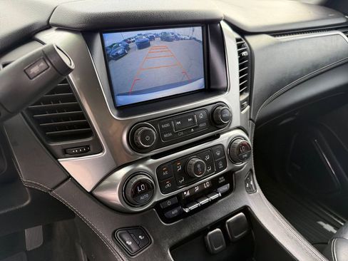 Used 2017 Chevrolet Suburban LT AWD/4WD image 18