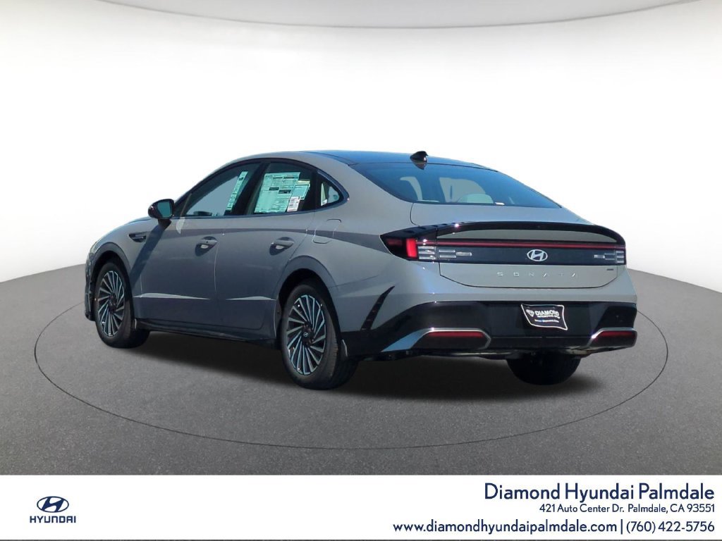 New 2026 Hyundai Sonata SEL FWD image 4