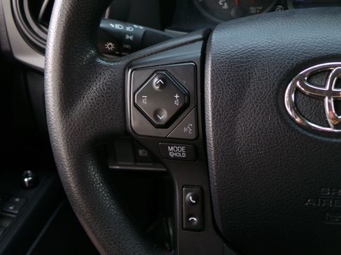 Used 2018 Toyota Tacoma SR w/ SR Convenience Package RWD image 32