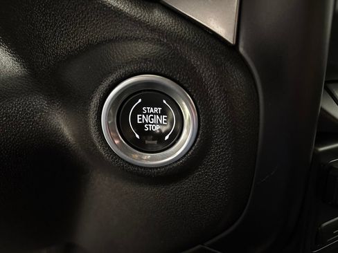 Used 2020 Chevrolet Silverado 1500 LT Trail Boss AWD/4WD image 22
