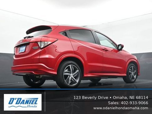 Used 2020 Honda HR-V Touring image 12