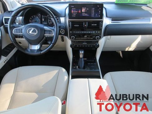 Used 2023 Lexus GX 460 Premium image 12