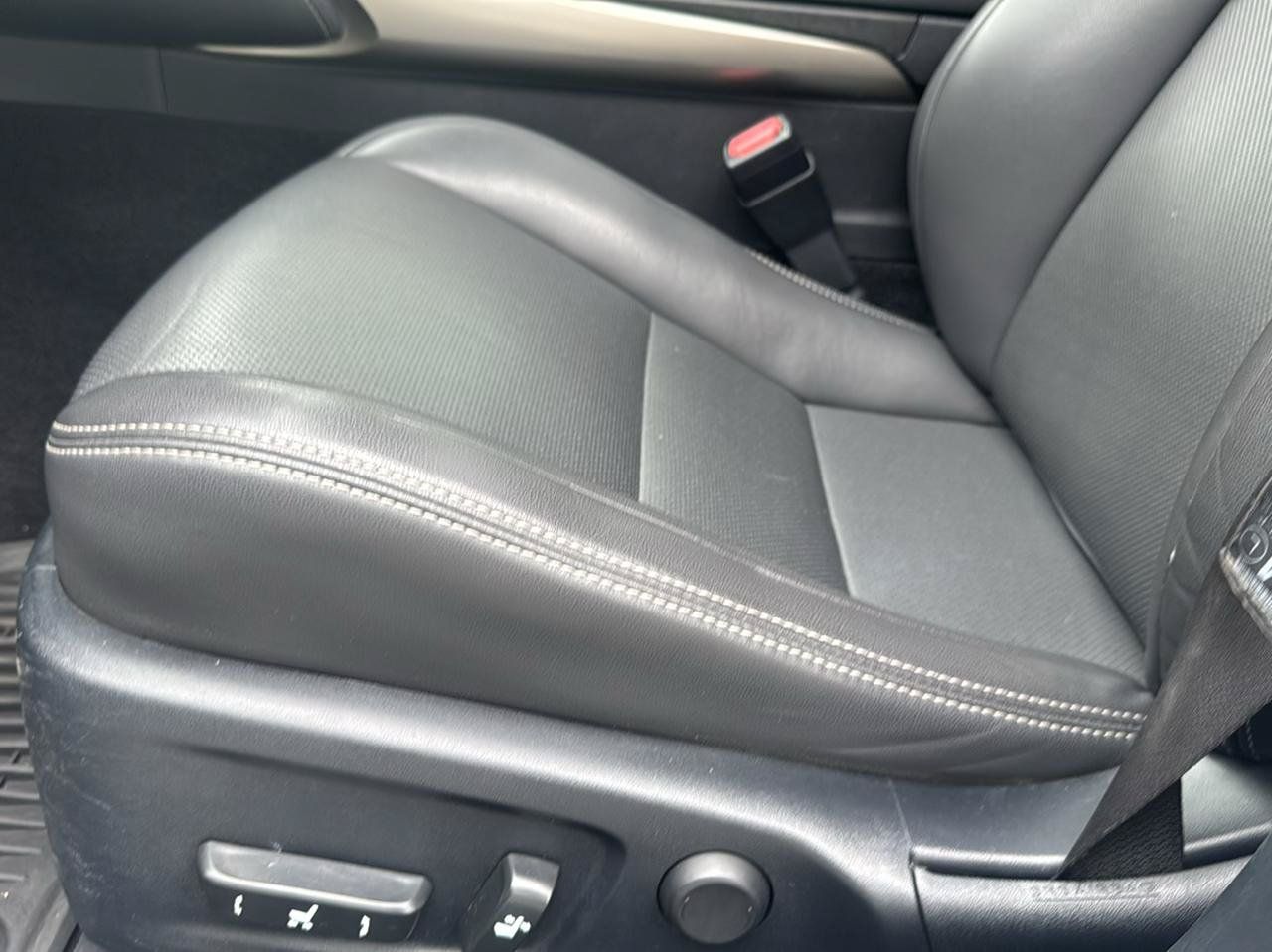 Used 2016 Lexus IS 300 AWD w/ Accessory Package 2 image 20