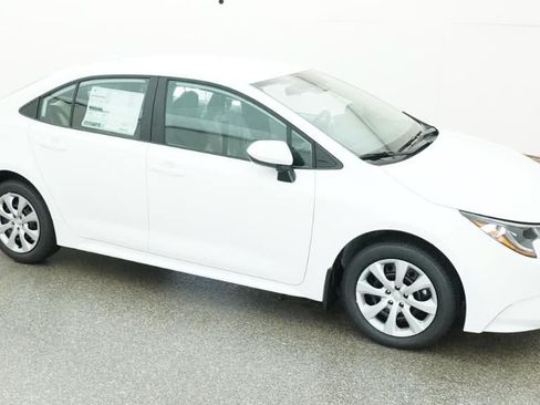 New 2026 Toyota Corolla LE FWD image 12