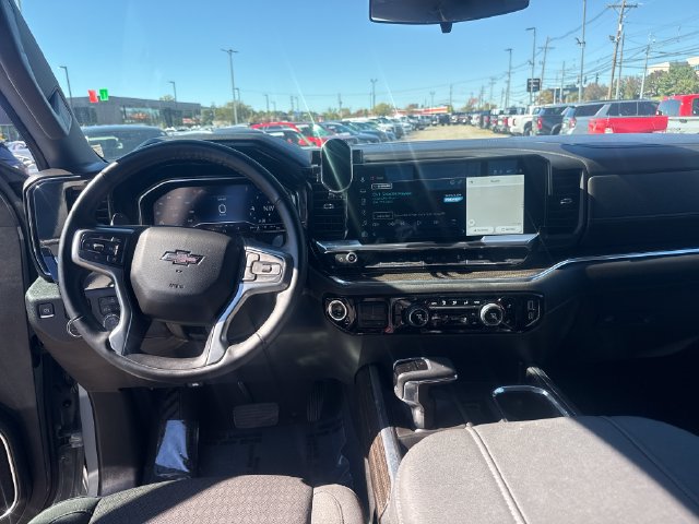 Used 2024 Chevrolet Silverado 1500 RST w/ Convenience Package II AWD/4WD image 15