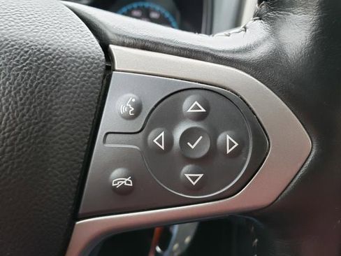 Used 2019 Chevrolet Colorado Z71 AWD/4WD image 24
