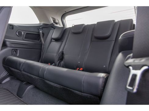 New 2026 Subaru Ascent Limited Bronze image 15