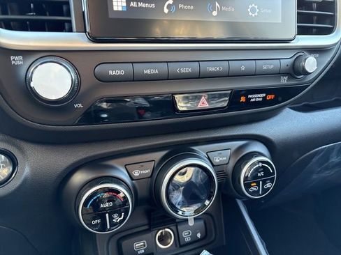 New 2026 Hyundai Venue SEL image 8