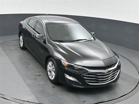 Used 2024 Chevrolet Malibu LT image 37