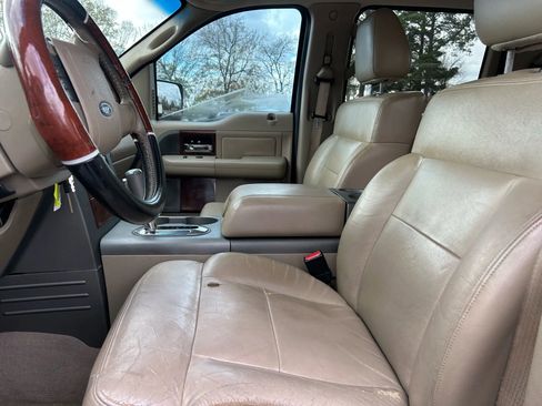 Used 2005 Ford F150 FX4 image 11