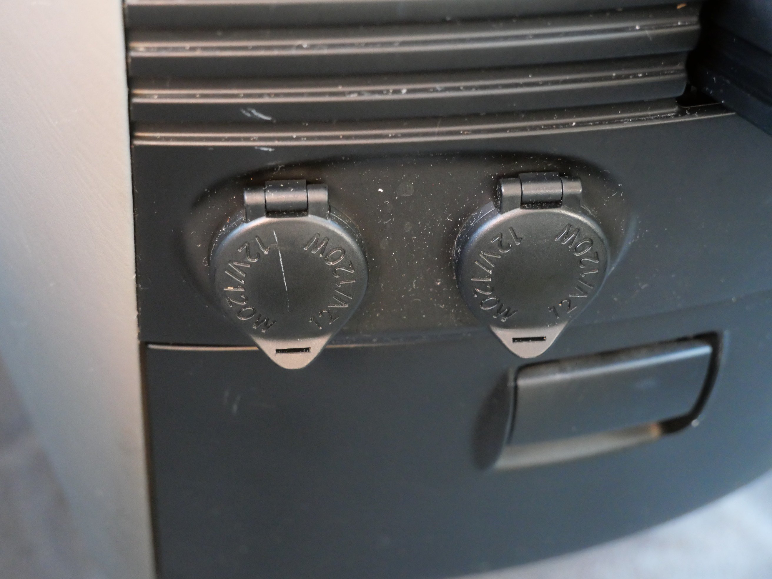 Used 2005 Toyota Sienna CE FWD image 34