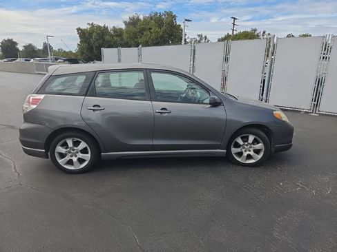 Used 2005 Toyota Matrix XR FWD image 6