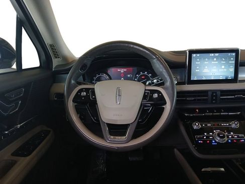Used 2021 Lincoln Corsair FWD w/ Premium Package image 14