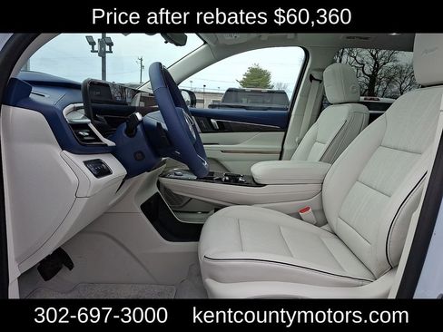 New 2026 Buick Enclave Avenir w/ Super Cruise Package FWD image 13