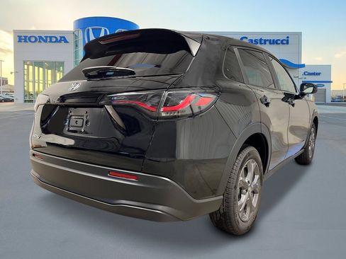 Used 2026 Honda HR-V LX image 3