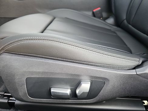 Used 2023 BMW M240i Coupe w/ Premium Package image 28