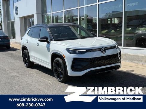 New 2026 Volkswagen Tiguan SE R-Line AWD/4WD image 1