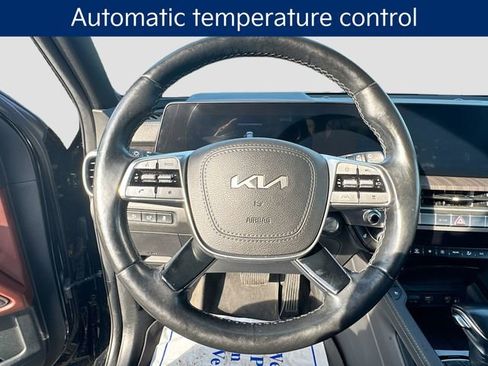 Used 2023 Kia Telluride EX w/ EX Captain's Chair Package image 14