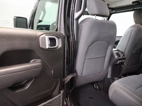 Used 2024 Jeep Wrangler Unlimited Sport AWD/4WD image 27