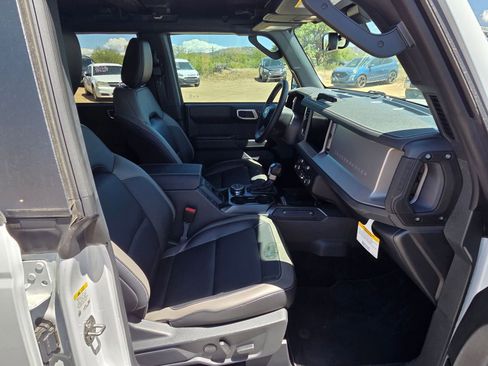 New 2026 Ford Bronco Outer Banks AWD/4WD image 28