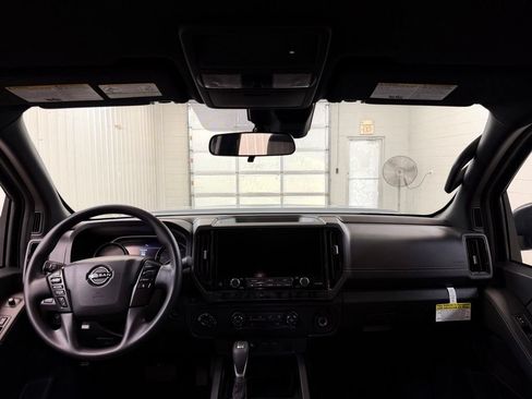 New 2026 Nissan Frontier SV w/ Tow Package AWD/4WD image 23