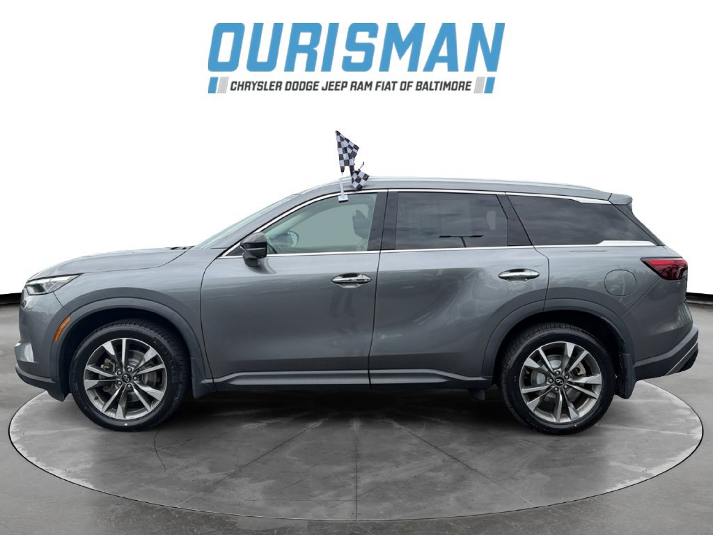 Used 2023 INFINITI QX60 Luxe w/ Vision Package AWD/4WD image 3