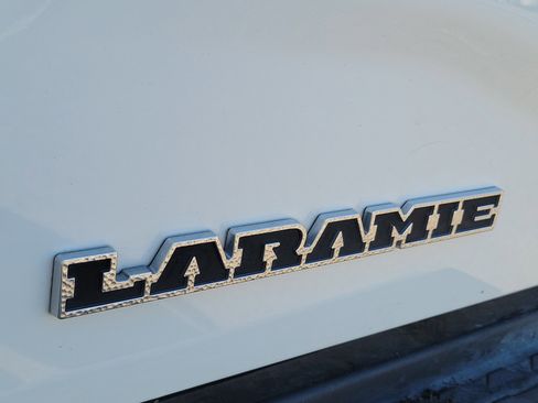 Used 2024 RAM 2500 Laramie w/ Safety Group image 9
