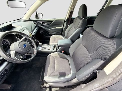 Used 2023 Subaru Forester Premium image 22