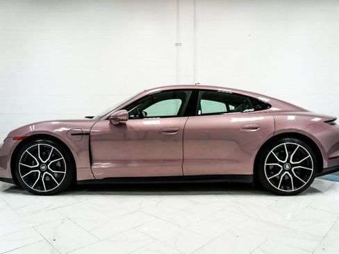 Used 2023 Porsche Taycan 4S w/ Premium Package image 8