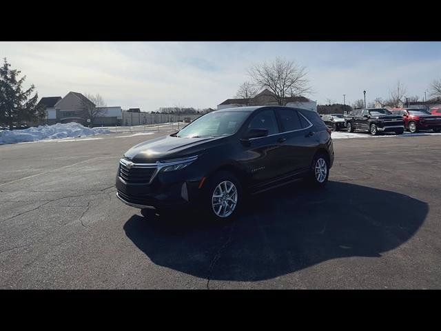 Used 2023 Chevrolet Equinox LT AWD/4WD image 4