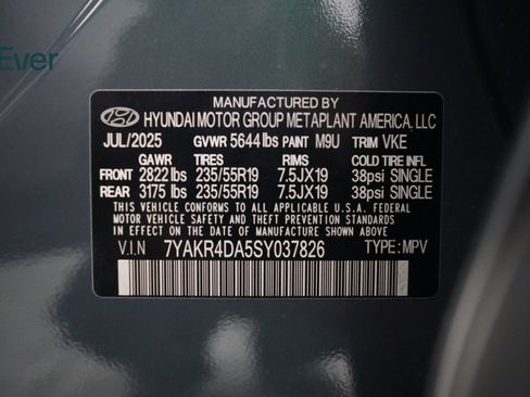 Used 2025 Hyundai Ioniq 5 Limited image 28