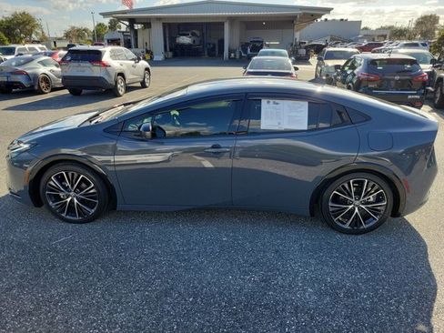 Used 2023 Toyota Prius XLE image 13